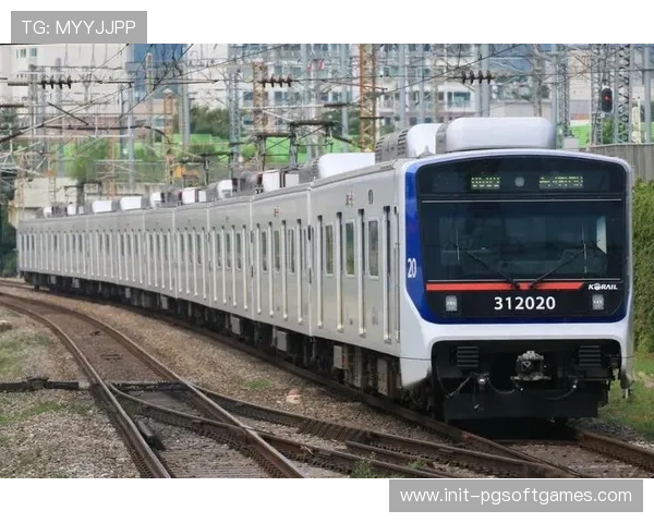 首尔地铁冠名列车引发争议HLE粉丝抗议GEN彩绘列车宣传过度